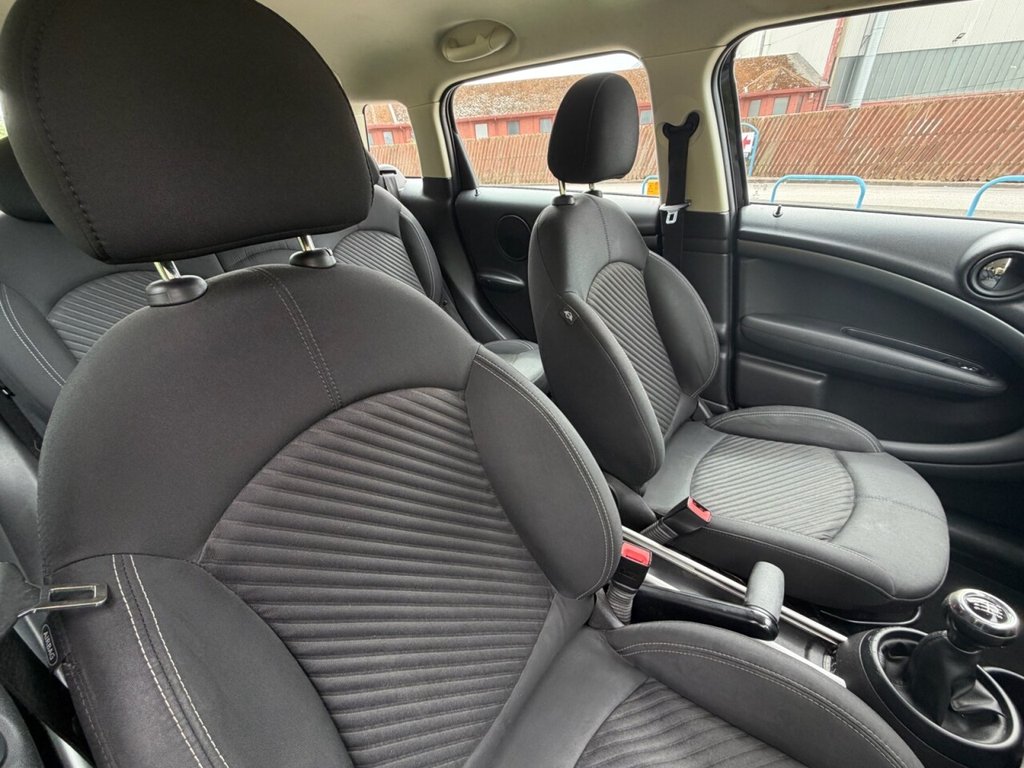 USED 2016 16 MINI COUNTRYMAN 2.0 Cooper SD SUV 5dr Diesel Manual Euro 5 (s/s) (143 ps) BLACK ALLOYS, AIRCON