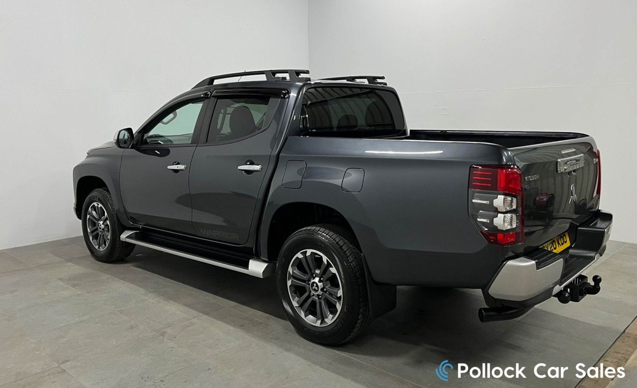 2020 MITSUBISHI L200 2.2 DI-D DC Warrior Pickup Double Cab 4dr Diesel Manual 4WD Euro 6 (s/s) (1 - vehicle photo 17 for sale on PureCar