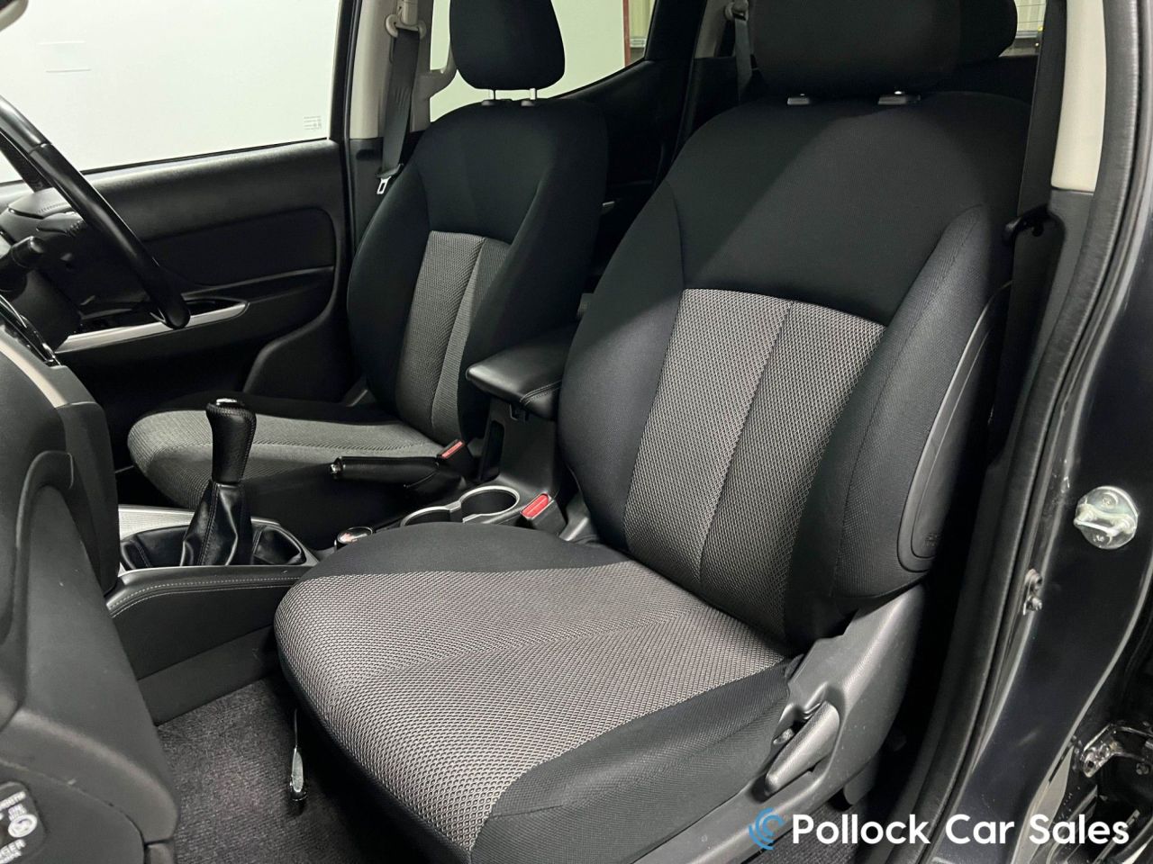 2020 MITSUBISHI L200 2.2 DI-D DC Warrior Pickup Double Cab 4dr Diesel Manual 4WD Euro 6 (s/s) (1 - vehicle photo 32 for sale on PureCar
