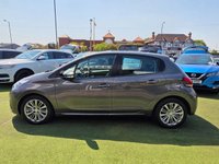 USED 2018 68 PEUGEOT 208 1.2 PureTech Signature Hatchback 5dr Petrol Manual Euro 6 (s/s) (82 ps) +++FREE 12 MONTHS WARRANTY+++