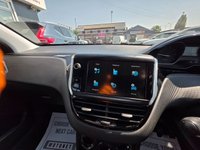 USED 2018 68 PEUGEOT 208 1.2 PureTech Signature Hatchback 5dr Petrol Manual Euro 6 (s/s) (82 ps) +++FREE 12 MONTHS WARRANTY+++