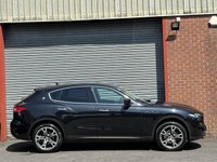 USED 2017 67 MASERATI LEVANTE 3.0D V6 SUV 5dr Diesel ZF 4WD Euro 6 (s/s) (275 ps) BLACK+CLEANEXAMPLE+LOADED