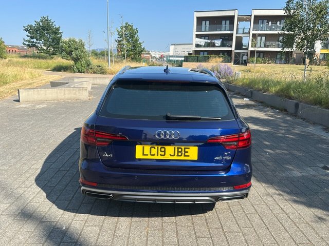 View our AUDI A4 AVANT