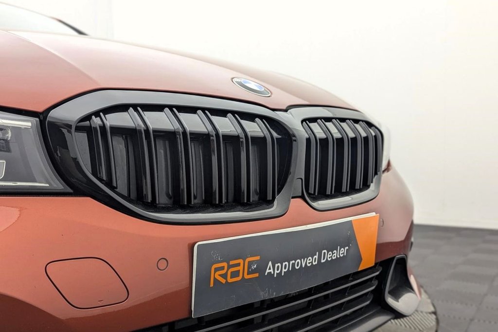 USED 2020 70 BMW 3 SERIES 2.0 330e 12kWh Sport Pro Saloon 4dr Petrol Plug-in Hybrid Auto Euro 6 (s/s) (292 ps) Car Play, Rear Camera, Sat Nav