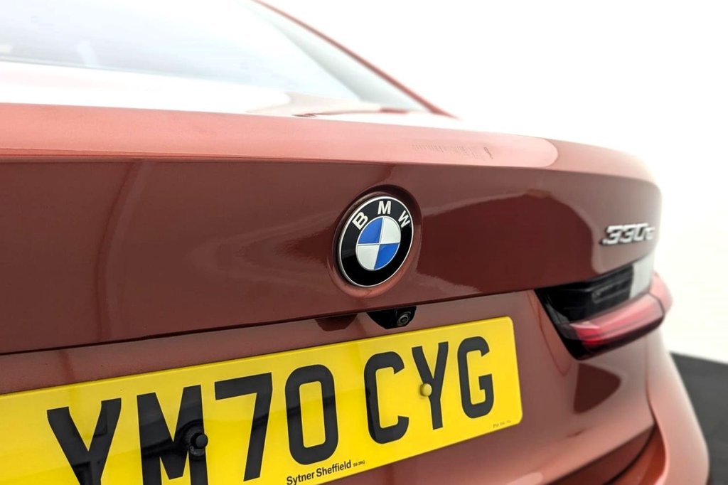 USED 2020 70 BMW 3 SERIES 2.0 330e 12kWh Sport Pro Saloon 4dr Petrol Plug-in Hybrid Auto Euro 6 (s/s) (292 ps) Car Play, Rear Camera, Sat Nav