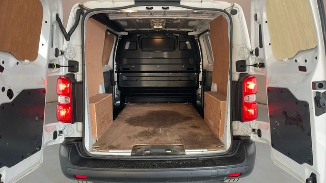 View our VAUXHALL VIVARO