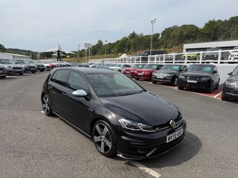 View our VOLKSWAGEN GOLF