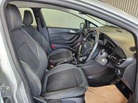 USED 2017 67 FORD FIESTA 1.0T EcoBoost Zetec Hatchback 5dr Petrol Manual Euro 6 (s/s) (100 ps) 