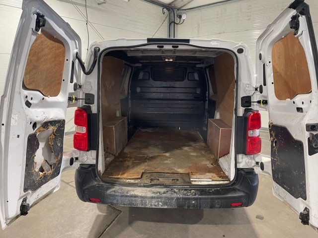 View our VAUXHALL VIVARO