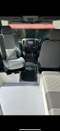 USED 2011 61 VOLKSWAGEN CRAFTER 2.0 TDI Diesel (160 BHP)  HUGE-REAR GARAGE BENEATH FIXED BED