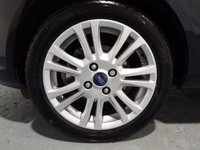 USED 2014 14 FORD FIESTA 1.25 Zetec Hatchback 3dr Petrol Manual Euro 5 (82 ps) 2 OWNERS-7 SERVICES-BLUETOOTH-AIR CON-PRIVACY GLASS-16" ALLOYS-