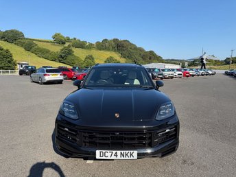 View our PORSCHE CAYENNE