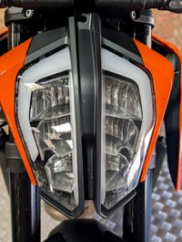 USED 2024 24 KTM 790 DUKE 2024. FSH. 5924 MILES. DECAT EXHAUST. A 1 OWNER BEAUTY. 4 YEAR KTM WARRANTY