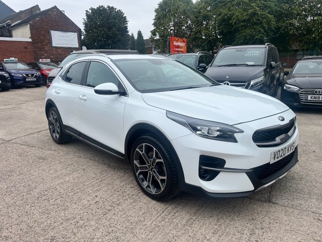 View our KIA XCEED
