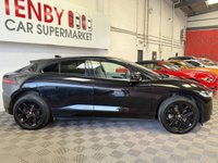 USED 2022 22 JAGUAR I-PACE 400 90kWh Black SUV 5dr Electric Auto 4WD (400 ps) REV CAM+LANE ASST+HTD STR