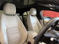 USED 2022 22 JAGUAR I-PACE 400 90kWh Black SUV 5dr Electric Auto 4WD (400 ps) REV CAM+LANE ASST+HTD STR
