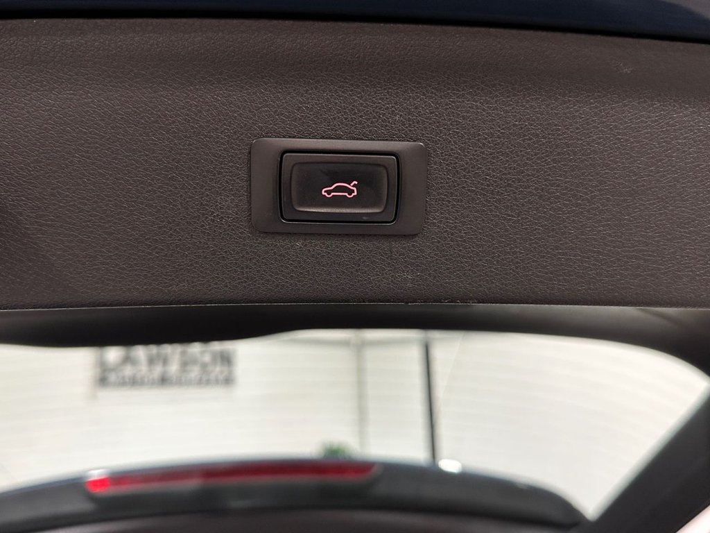 USED 2016 66 AUDI Q3 1.4 TFSI CoD S line SUV 5dr Petrol S Tronic Euro 6 (s/s) (Nav) (150 ps) 