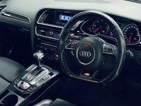 USED 2015 15 AUDI A4 2.0 TDI Black Edition Saloon 4dr Diesel S Tronic quattro Euro 5 (s/s) (177 ps) 