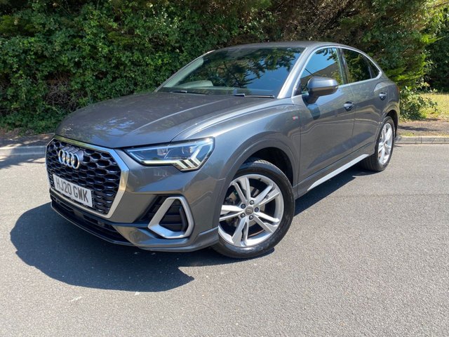 View our AUDI Q3