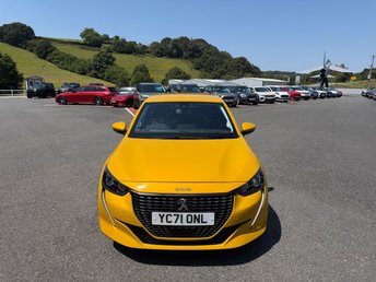 View our PEUGEOT 208