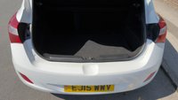 USED 2015 15 HYUNDAI I30 1.4 Blue Drive SE Nav Hatchback 5dr Petrol Manual Euro 6 (s/s) (100 ps) 