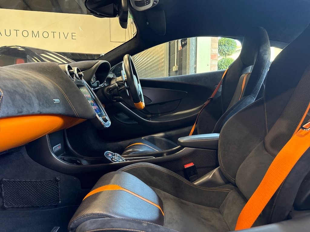 USED 2017 C MCLAREN 570S 3.8T V8 Coupe 2dr Petrol SSG Euro 6 (s/s) (570 ps) LIFT|CARBON|DESIGN EDITION 2
