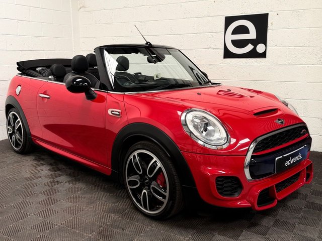 View our MINI CONVERTIBLE