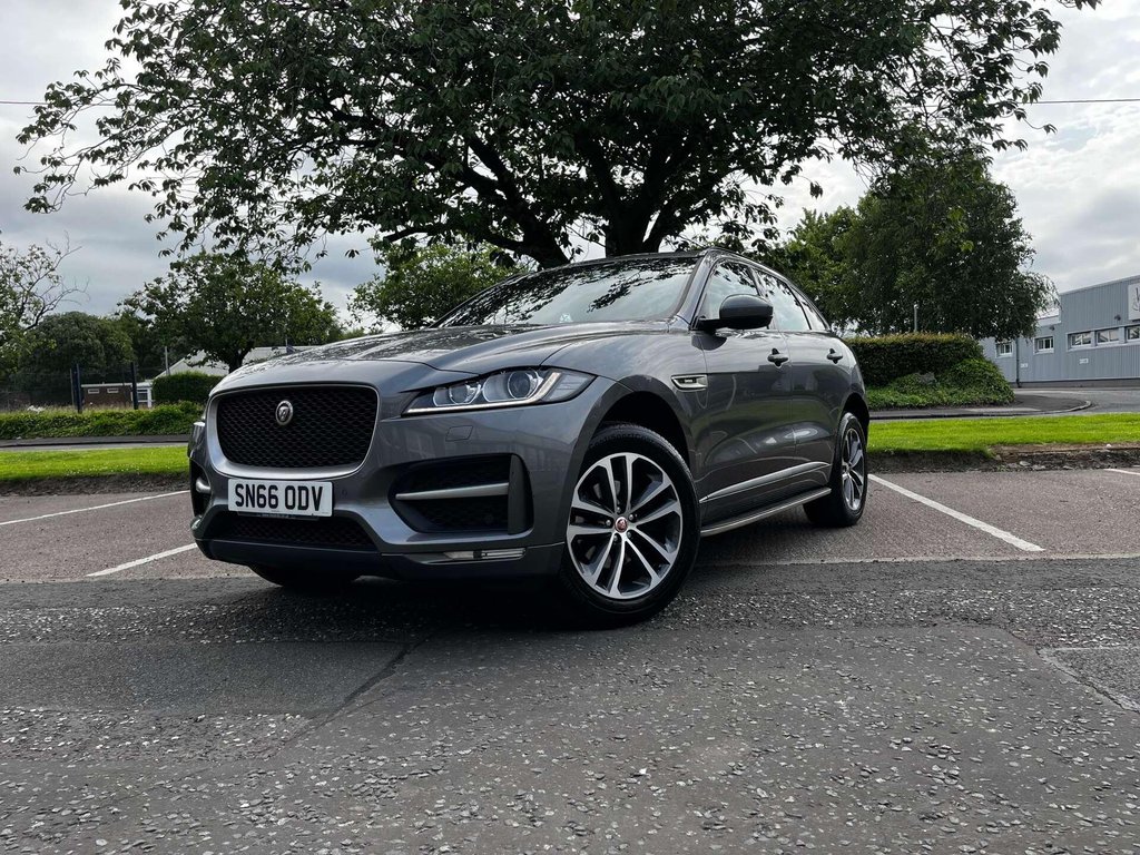 Jaguar F-Pace