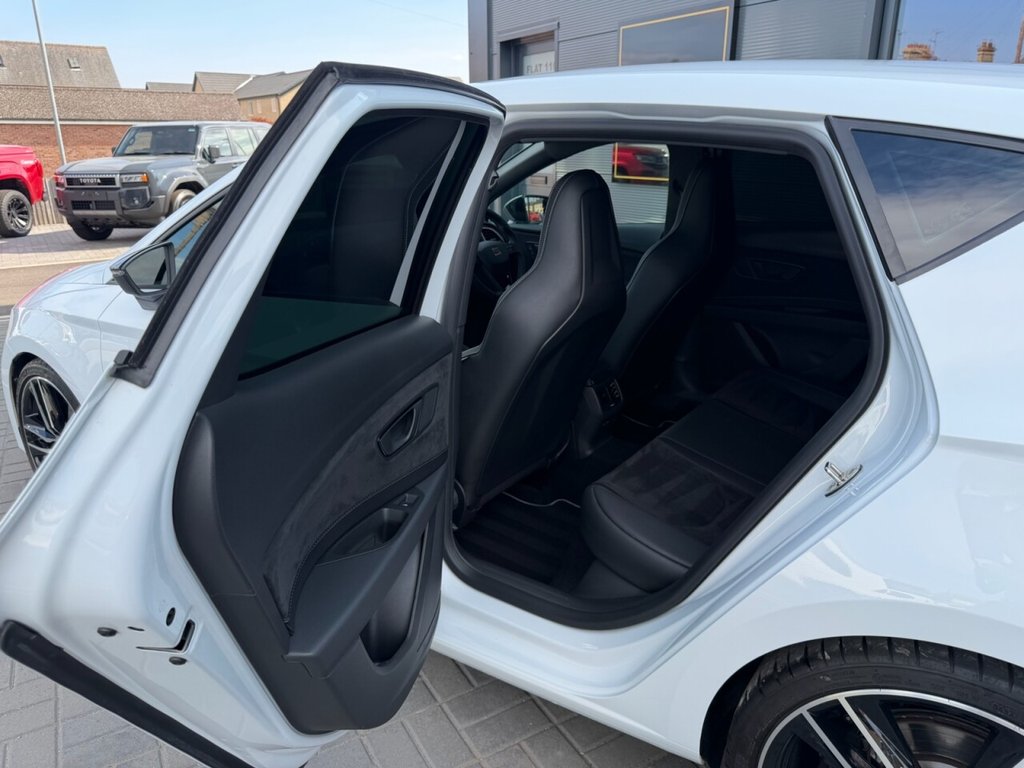 USED 2020 70 SEAT LEON 2.0 TSI Cupra 290 Lux Hatchback 5dr Petrol DSG Euro 6 (s/s) (290 ps) STUNNING CONDITION
