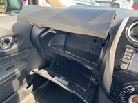 USED 2014 14 NISSAN NOTE 1.2 12V Acenta Premium Hatchback 5dr Petrol Manual Euro 5 (s/s) (80 ps) 1 OWNER -- FULL SERVICE HISTORY -- &pound;20 TAX -- SAT NAV -- CRUISE CONTROL