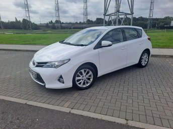 2013 TOYOTA AURIS