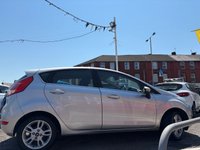 USED 2015 15 FORD FIESTA 1.25 Zetec Hatchback 5dr Petrol Manual Euro 6 (82 ps) IDEAL 1ST CAR LOW INSURANCE ONLY 7