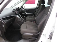 USED 2017 67 VAUXHALL ZAFIRA TOURER 1.4i Turbo SRi Nav MPV 5dr Petrol Manual Euro 6 (140 ps) 