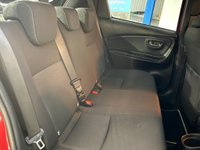 USED 2018 18 TOYOTA YARIS 1.5 VVT-h Grey Bi-Tone Hatchback 5dr Petrol Hybrid E-CVT Euro 6 (s/s) (100 ps) FULL SERVICE HISTORY Gorgeous Bi-Tone Hybrid Automatic Yaris, only 27000 Miles with Parking Camera, Privacy Glass, Bluetooth, Climate & More