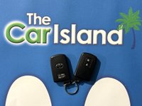 USED 2018 18 TOYOTA YARIS 1.5 VVT-h Grey Bi-Tone Hatchback 5dr Petrol Hybrid E-CVT Euro 6 (s/s) (100 ps) FULL SERVICE HISTORY Gorgeous Bi-Tone Hybrid Automatic Yaris, only 27000 Miles with Parking Camera, Privacy Glass, Bluetooth, Climate & More