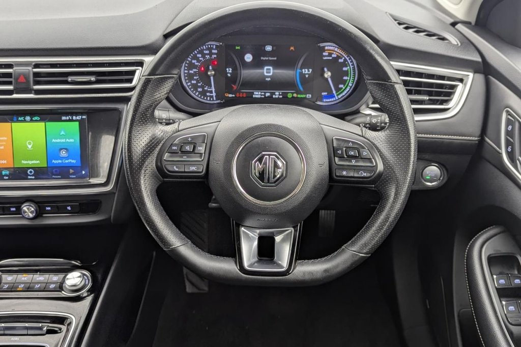 USED 2022 72 MG MG5 61.1kWh Excite Long Range Estate 5dr Electric Auto (156 ps) Car Play, Sat Nav, Camera