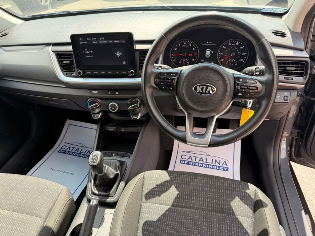 2021 Kia Stonic — image 5