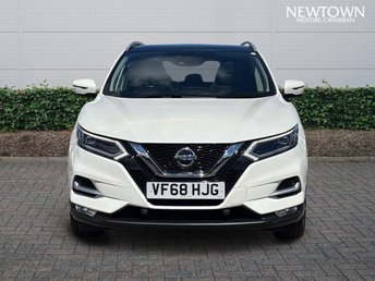 View our NISSAN QASHQAI