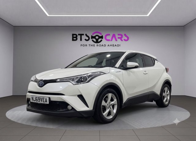 View our Toyota C-HR 1.8 VVT-h Icon SUV 5dr Petrol Hybrid CVT Euro 6 (s/s) (122 ps)