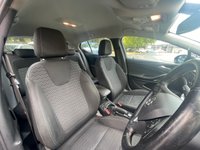 USED 2018 18 VAUXHALL ASTRA 1.4i Turbo SRi Nav Hatchback 5dr Petrol Manual Euro 6 (150 ps) 2 FORMER KEEPERS+GOOD HISTORY