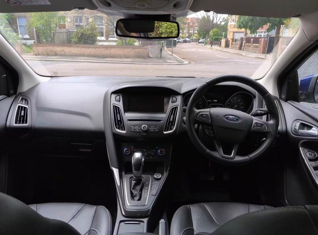 View our FORD FOCUS