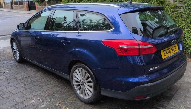View our FORD FOCUS