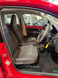 USED 2018 18 VOLKSWAGEN UP! 1.0 Move up! Hatchback 5dr Petrol Manual Euro 6 s/s 60ps First Car Finance+2F/Kpr+Grp1Ins+AC+Blth+DAB+DLRS+12MthMOT
