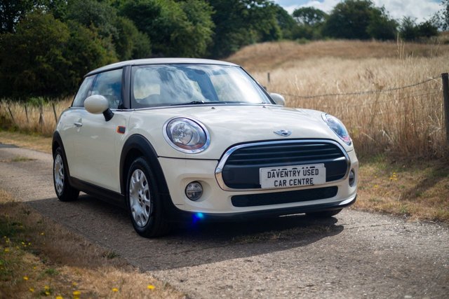 2015 MINI Hatch