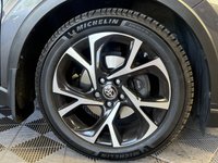 USED 2021 70 TOYOTA C-HR 1.8 VVT-h Design SUV 5dr Petrol Hybrid CVT Euro 6 (s/s) (122 ps) AUTO HLIGHTS+REV CAM+FHTD SEATS
