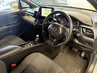 USED 2021 70 TOYOTA C-HR 1.8 VVT-h Design SUV 5dr Petrol Hybrid CVT Euro 6 (s/s) (122 ps) AUTO HLIGHTS+REV CAM+FHTD SEATS