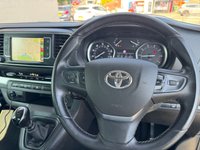 USED 2023 23 TOYOTA PROACE VERSO 2.0D Family Medium MPV 5dr Diesel Manual MWB Euro 6 (s/s) (8 Seat) (140 ps) 