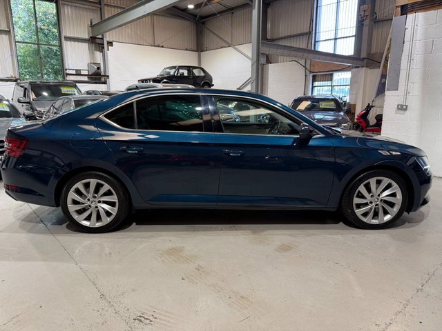 View our SKODA SUPERB