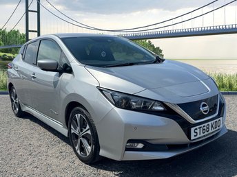 2018 NISSAN LEAF
