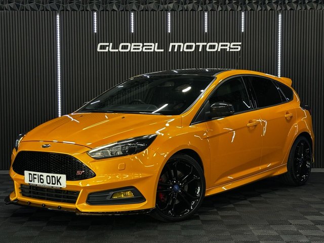 View our FORD FOCUS
